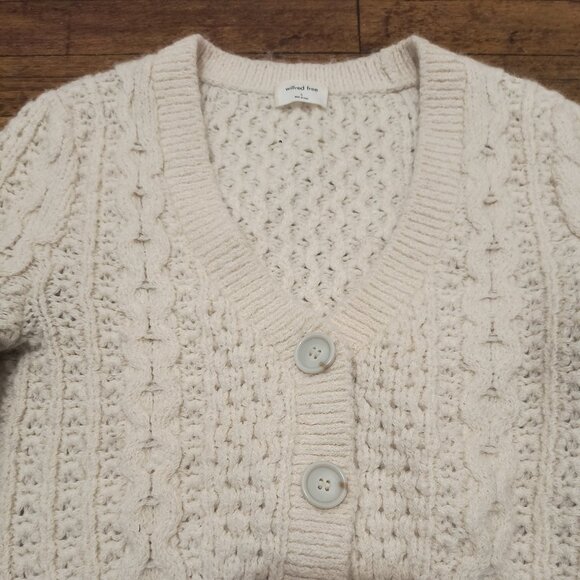 Aritzia Wilfred Free Cropped Cream Cardigan - Picture 3 of 3